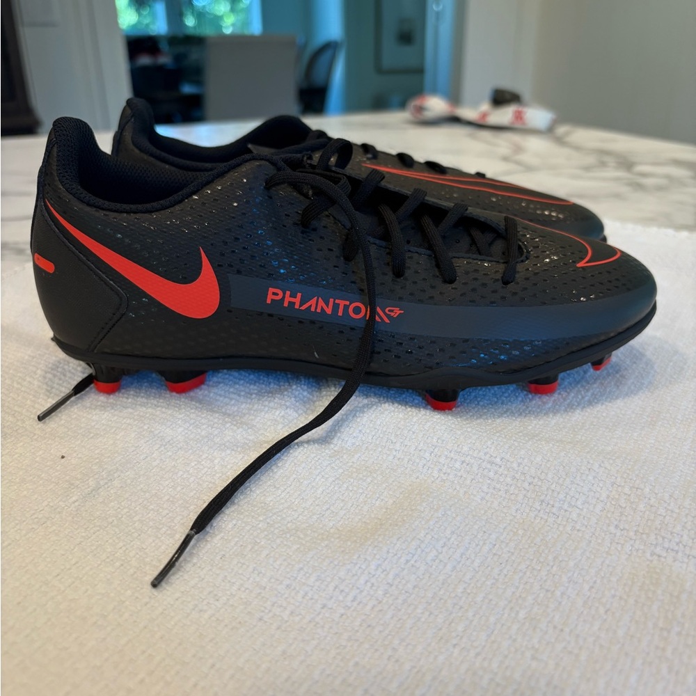 kids' nike jr phantom gt club mg soccer cleats red black - Picture 2 of 8